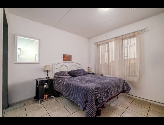 2 BEDROOM APARTMENT FOR SALE IN BROMHOF